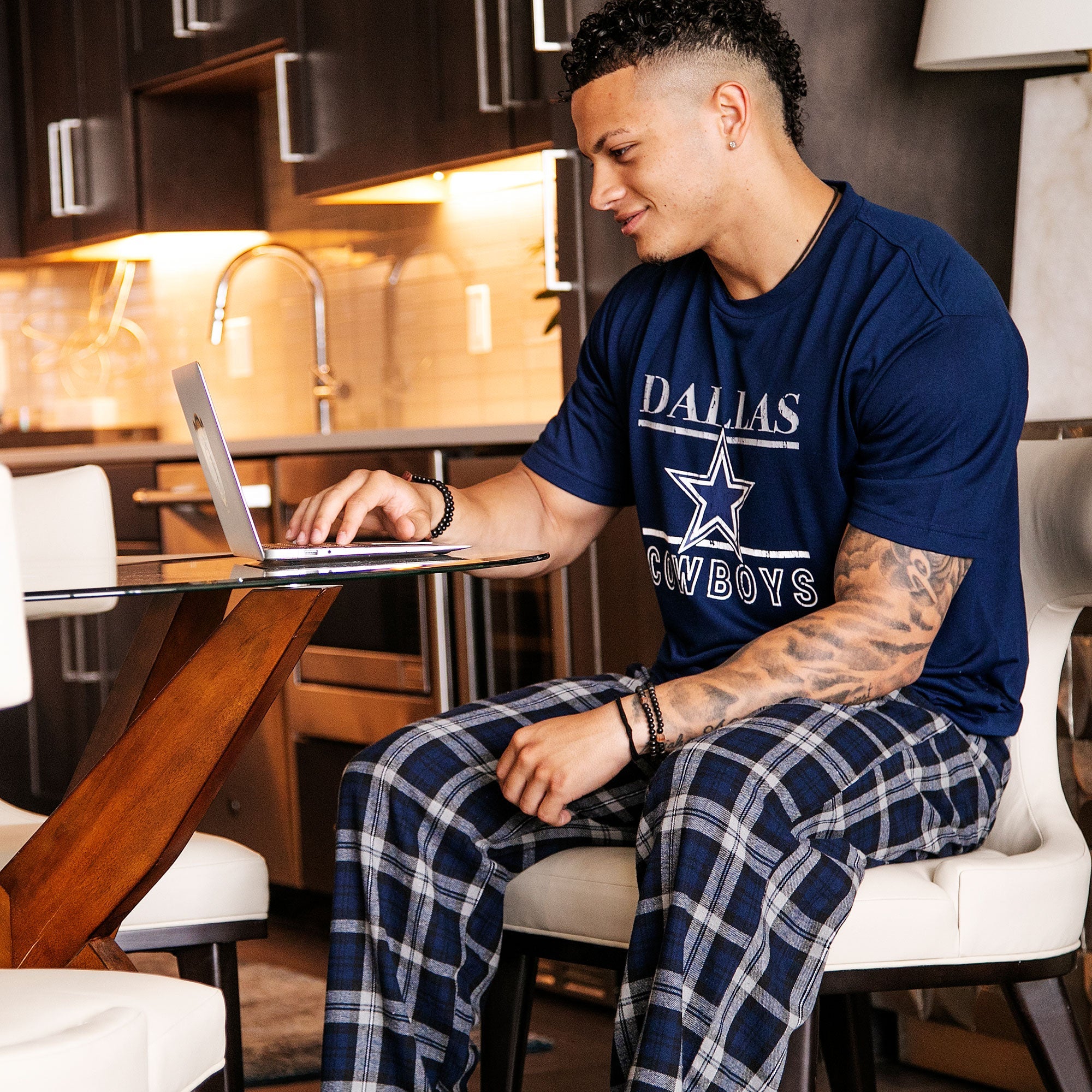 Dallas Cowboys Men Concepts Sport Navy/Gray Dallas Cowboys Badge Top & Pants Lodge Flannel Sleep Set-Nexus Clothing