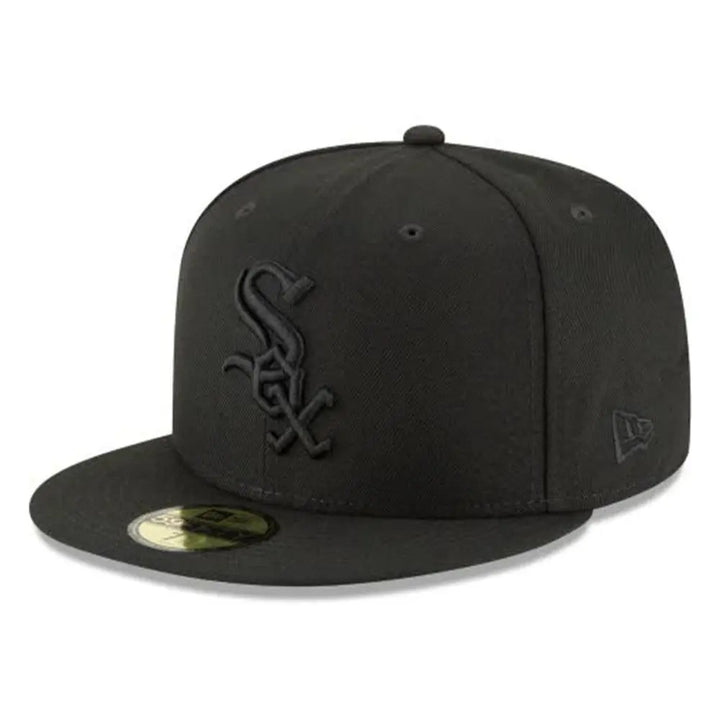 New Era Chicago White Sox Blackout Basic 59FIFTY Fitted Hat-Black-6 7/8-Nexus Clothing