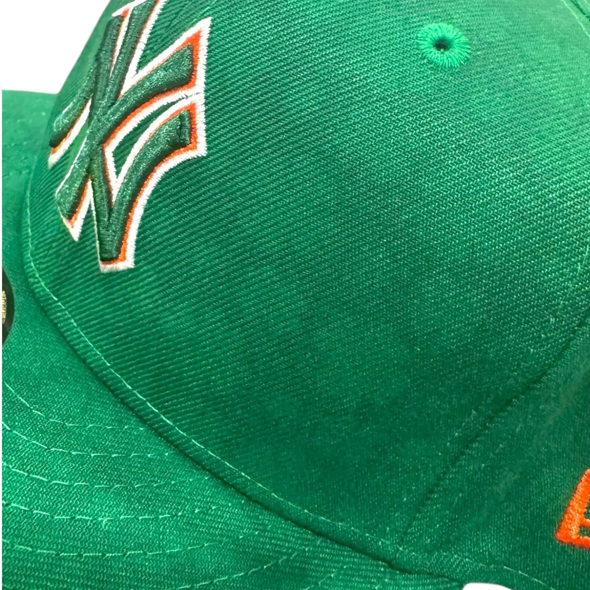 New Era Men MLB25 STP St Patricks Day NEYYAN BTG Fitted New Era