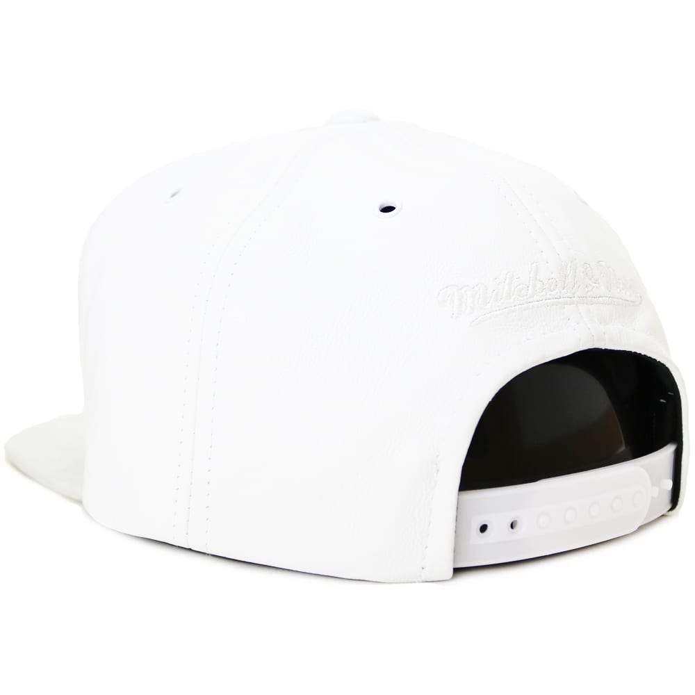 Mitchell & Ness Brooklyn Nets Leather (White)-White-OneSize-Nexus Clothing