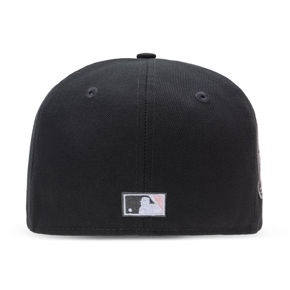 New Era Men 5950 New York Yankees Hat (Graphite Pink)2