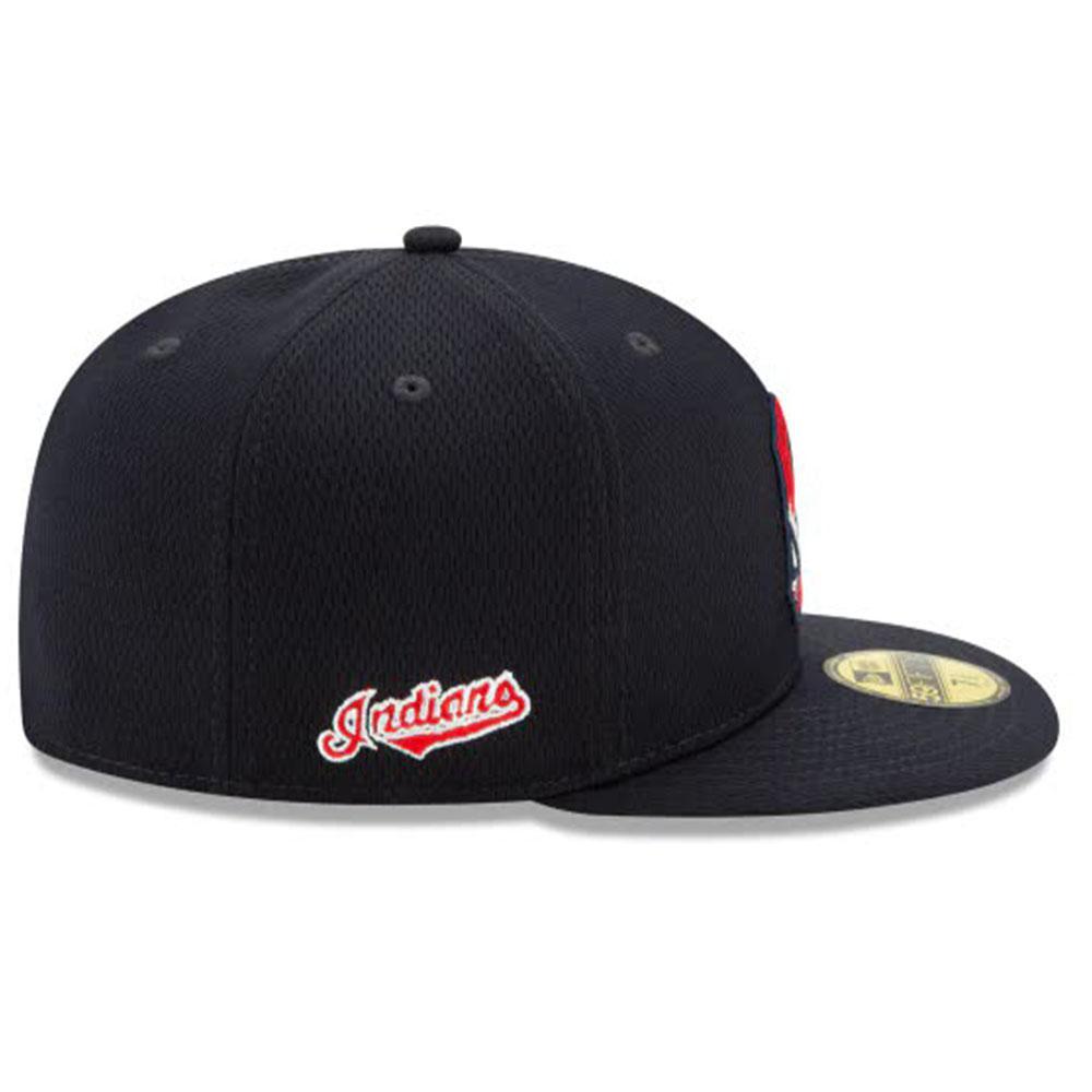 New Era Men Cleveland Indians Fitted NAVY